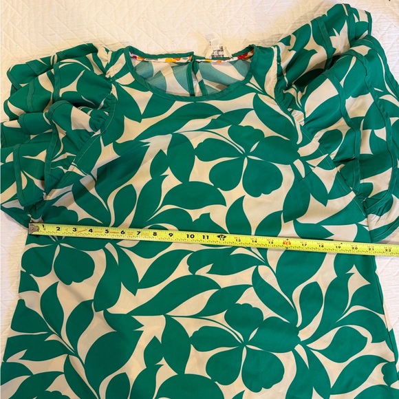Umgee Green Leaf Print Ruffle Sleeve Blouse Medium - Picture 8 of 11